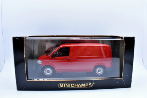 Modellino auto scala 1:43 VW T5 Transporter minichamps diecast modellismo da collezione - immagine 4