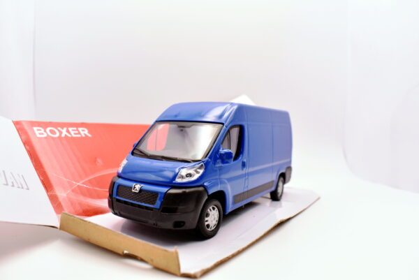 Modellino auto scala 1:43 furgone Peugeot van boxer diecast modellismo collezione - immagine 3