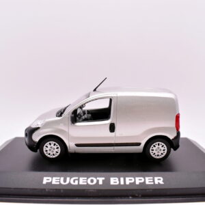 Modellino Auto scala 1:43 furgone peugeot BIPPER Norev modellismo statico