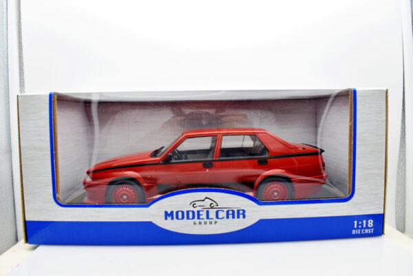 Modellino auto scala 1:18 alfa romeo 75 turbo modellismo da collezione - immagine 2