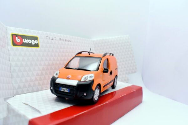 Modellino auto scala 1:43 Fiat fiorino Burago diecast modellismo statico - immagine 3