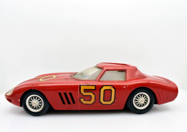 Modellino auto scala 1:21 ferrari 250 GTO marc toys n302 modellismo da collezione diecast