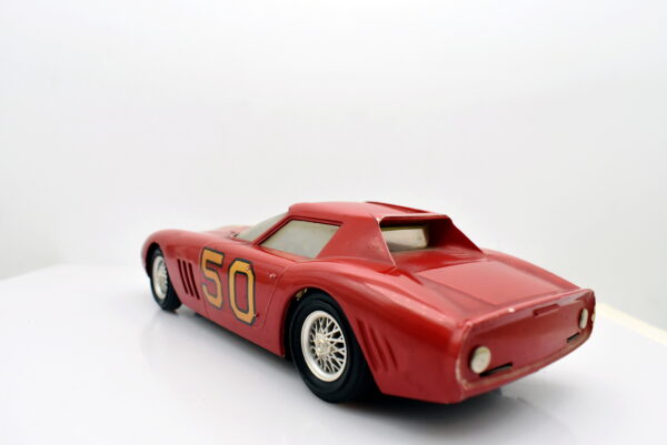 Modellino auto scala 1:21 ferrari 250 GTO marc toys n302 modellismo da collezione diecast - immagine 4
