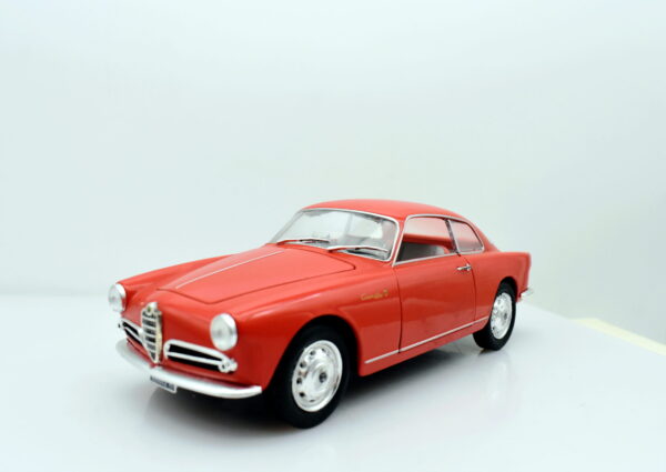 Modellino auto scala 1:24 alfa romeo giulietta sprint modellismo da collezione diecast - immagine 2