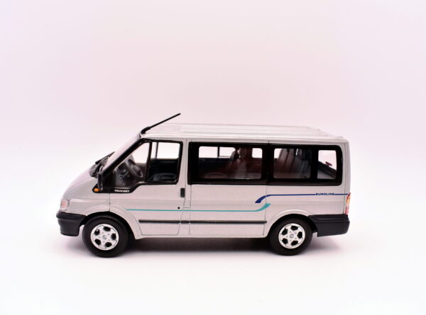 Modellino auto scala 1:43 furgone Ford transit minichamps diecast modellismo car