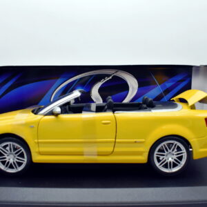 Modellino auto scala 1:18 Audi RS4 maisto diecast modellismo statico