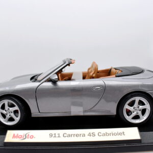 Modellino auto scala 1:18 porsche 911 carrera 4S cabriolet maisto diecast modellismo statico da collezione