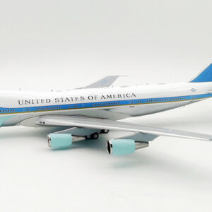 Modellini aerei di linea BOEING 747-200 AIR FORCE ONE 1:250 modellismo statico