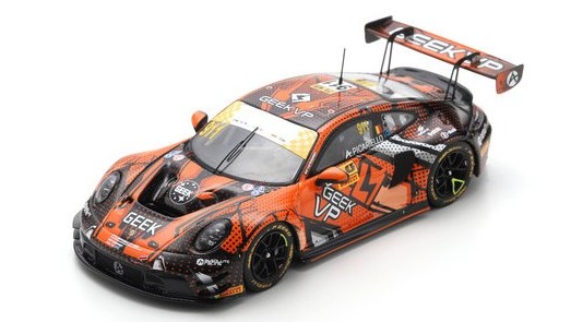 Modellino auto scala 1:43 Spark Model PORSCHE 911 GT3 R N.911 WORLD CUP MACAU 2024 A.PICARIELLO racing modellismo