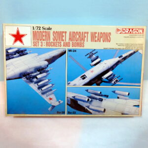 Modellino model kit montaggio aerei MODERN SOVIET AIRCRAFT WEAPONS dragon scala 1:72 modellismo