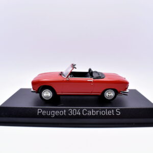 Modellino auto scala 1:43 peugeot 304 cabriolet S norev diecast modellismo statico da collezione