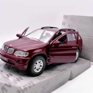 Modellino Auto Scala 1:36 BMW X5 diecast modellismo statico