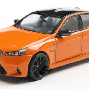 Modellino auto scala 1:43 Solido BMW G90 M5 SEDAN 2024 diecast modellismo statico