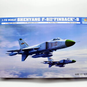 Modellino model kit montaggio SHENYANG F 8II FINBACK B trumpeter scala 1:72 modellismo
