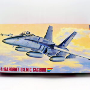 Modellino model kit montaggio FA-18A HORNET USMC CAG BIRD hasegawa scala 1:72 modellismo