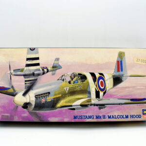 Modellino model kit montaggio MUSTANG MKIII MALCOLM HOOD hasegawa scala 1:72 modellismo