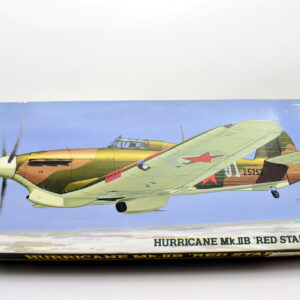 Modellini aerei militari model kit montaggio HURRICANE MK. IIB RED STAR hasegawa scala 1:72 modellismo