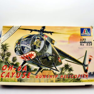 Modellino elicottero model kit montaggi OH-6A CAYUSE GUNSHIP HELICOPTER italeri scala 1:72 modellismo