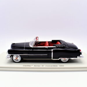 Modellino auto scala 1:43 cadillac series 61 convertible spark modellismo statico collezione
