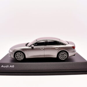 Modellino auto scala 1:43 Audi A6 diecast modellismo statico collezione