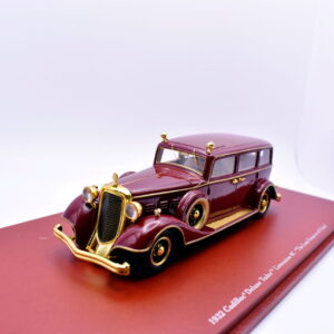 Modellino auto scala 1:43 cadillac deluxe tudor limousine 8C TSM modellismo statico