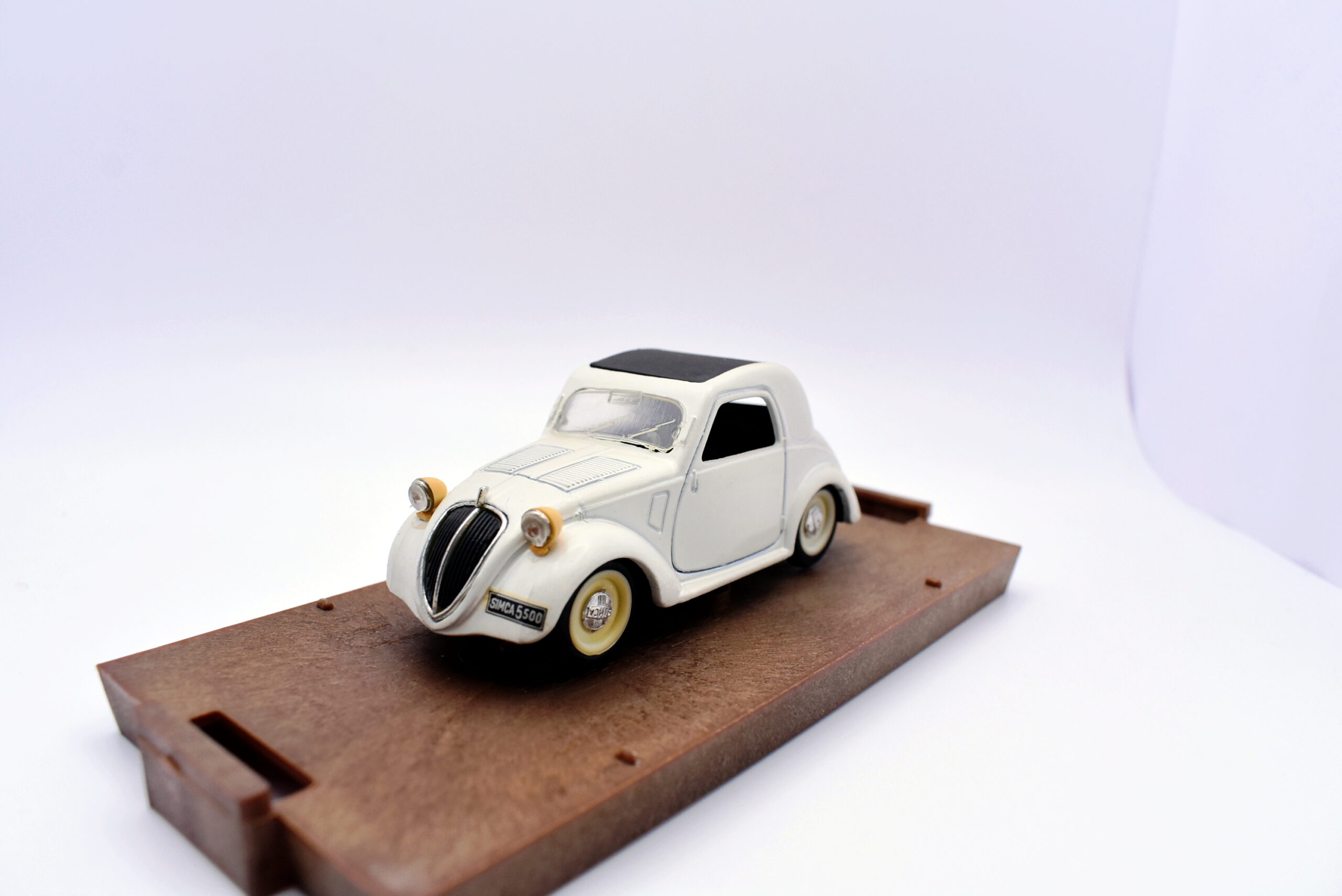 Modellino auto scala 1:43 Fiat 500 topolino Brumm diecast modellismo statico - immagine 2