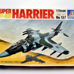 Modellini aerei model kit montaggio SUPER AV-88 HARRIER italeri scala 1:72 modellismo