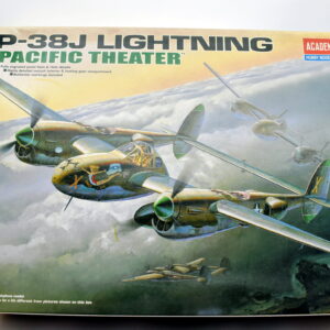 Modellini aerei model kit montaggi P-38J LIGHTNING PACIFIC THEATER academy scala 1:72 modellismo