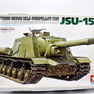 Modellino model kit montaggio carri armati tank RUSSIAN HEAVY SELF PROPELLED GUN JSU-152 tamiya scala 1:35 modellismo
