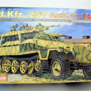 Modellino model kit montaggio carri armati tank SD.KFZ. 251 AUSF. C 3 IN 1 dragon scala 1:35 modellismo