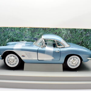 Modellino auto scala 1:18 chevrolet corvette ertl modellismo da collezione