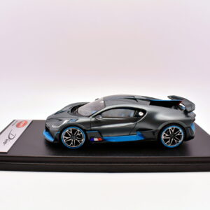 Modellino auto scala 1:43 Bugatti diva Looksmart modellismo statico