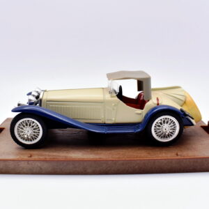 Modellino auto scala 1:43 alfa romeo 2300 diecast modellismo collezione brumm