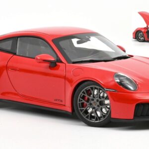 Modellino auto scala 1:18 Norev PORSCHE 911 CARRERA 4 GTS 2025 modellismo statico