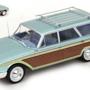 Modellino auto scala 1:18 FORD LTD COUNTRY SQUIRE diecast modellismo statico