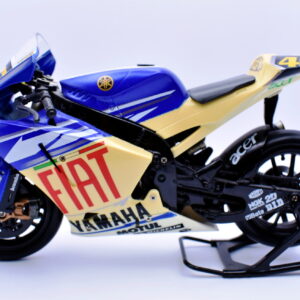 Modellino moto scala 1:12 yamaha YZR-M1 valentino rossi modellismo motorcycle bike