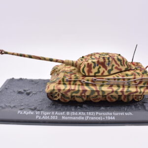 Modellini carri armati tank Pz.kpfw VI tiger II veicoli militari da combattimento collezione
