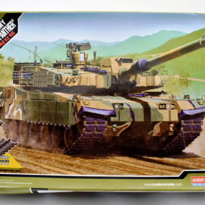 Modellino model kit montaggio carri armati tank R.O.K. ARMY K2 'BLACK PANTHER' academy scala 1:35 modellismo