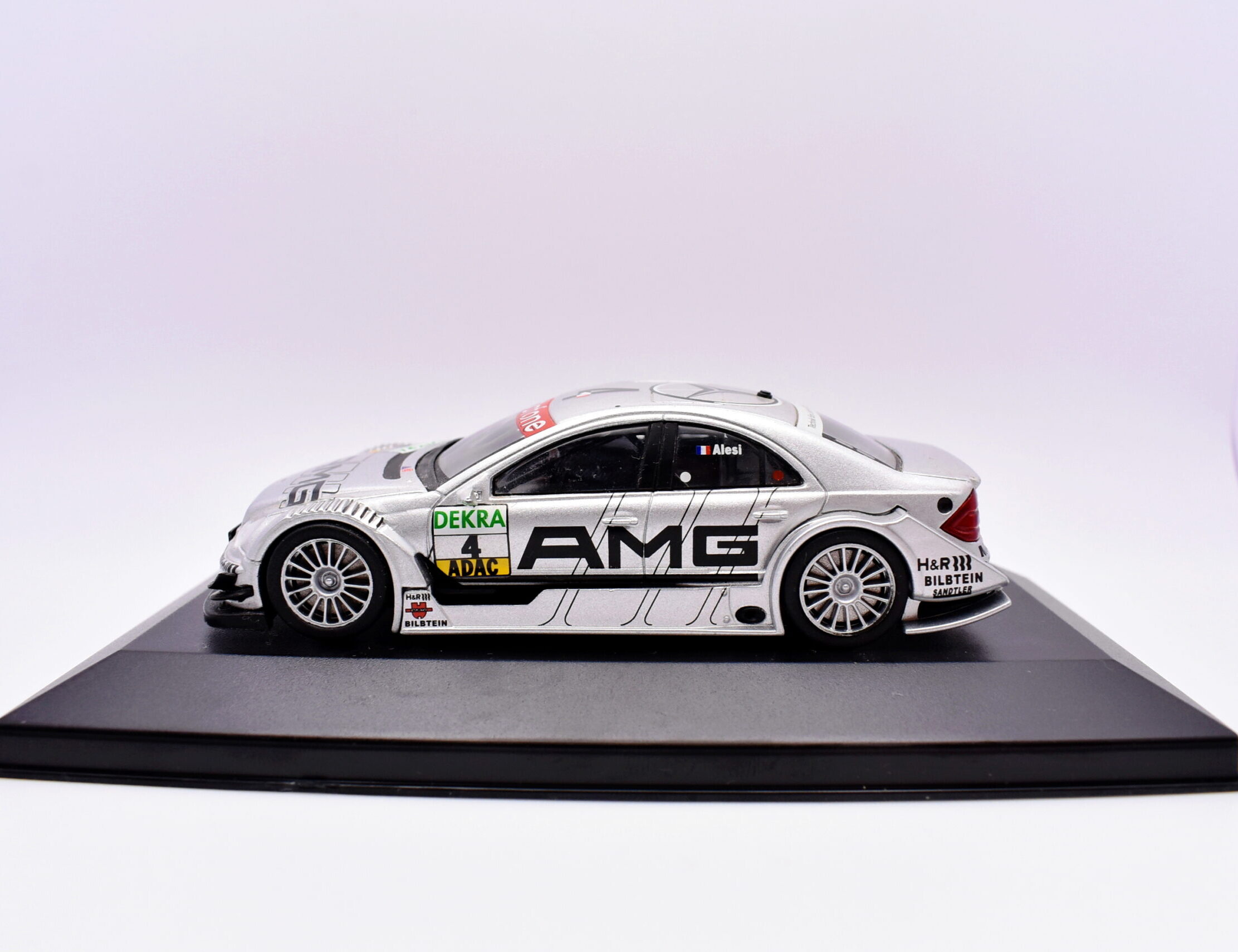 Mercedes benz clk racing model car 1:43 scale diecast vehiclesroad