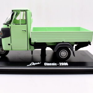 modellino Ape classic Scala 1:32 diecast modellismo da collezione edicola