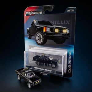 Modellino auto scala 1:64 TOYOTA HILUX SR5 PICKUP 1985 BLACK modellismo