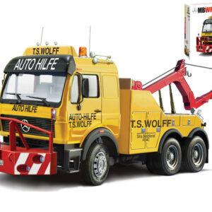 Modellino camion Italeri MB WRECKER TRUCK MODEL KIT scala 1:24 modellismo