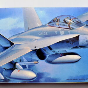 Modellini aerei militari model kit montaggio MC DONNELL DOUGLAS TF-18A HORNET hasegawa scala 1:72 modellismo