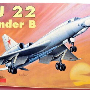 Modellini aerei militari model kit montaggio TU 22 BLINDER B esci scala 1:72 modellismo