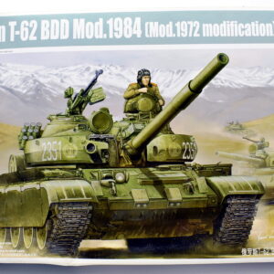 Modellino model kit montaggio carri armati tank RUSSIAN T-62 BDD MOD.1984 trumpeter scala 1:35 modellismo