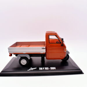 modellino Ape Tm P 703 Scala 1:32 diecast modellismo da collezione edicola
