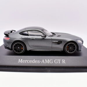 Modellino auto scala 1:43 mercedes AMG GT R norev diecast modellismo statico da collezione