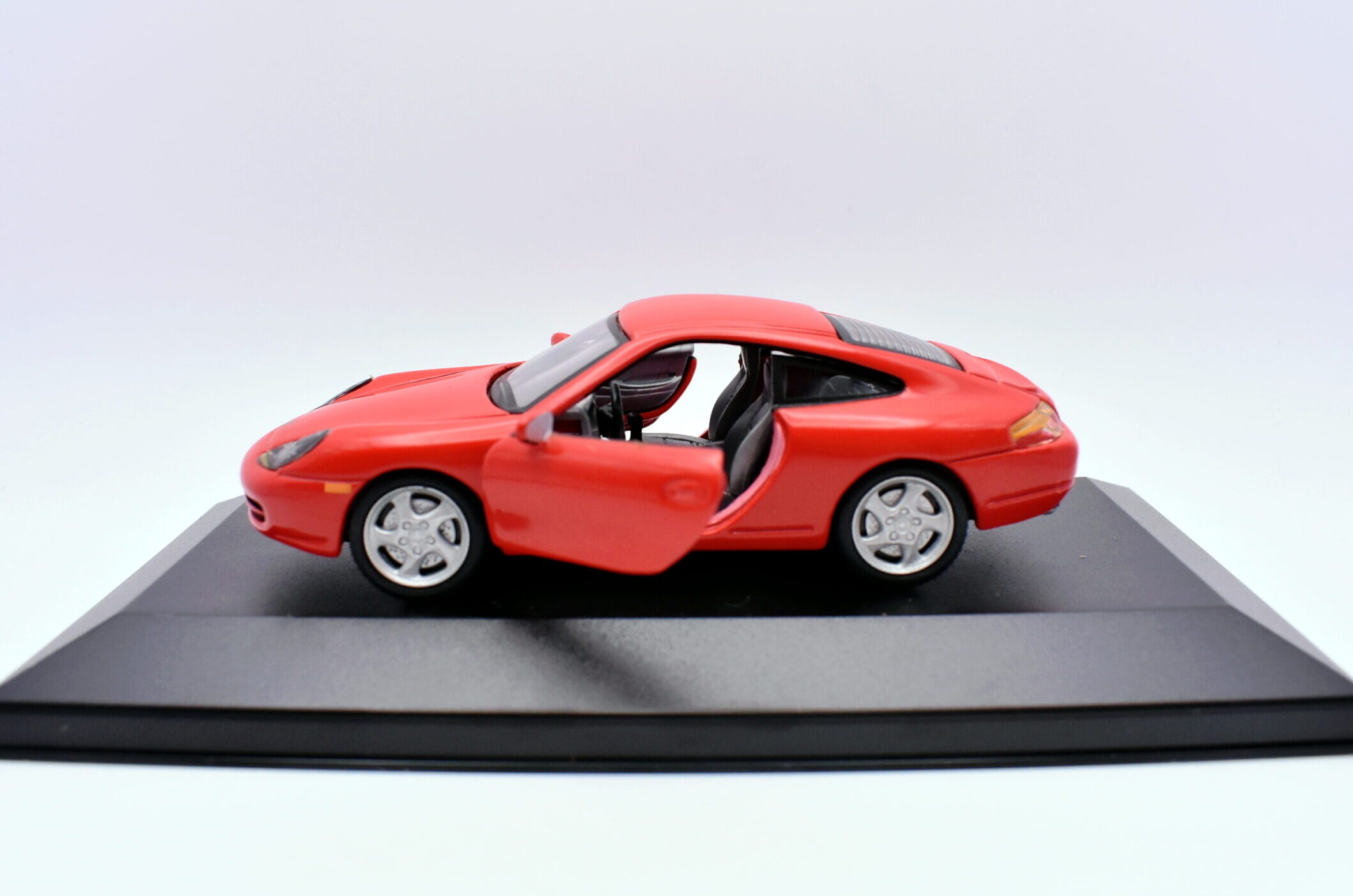 Modellino auto scala 1:43 porsche 911 modellismo da collezione