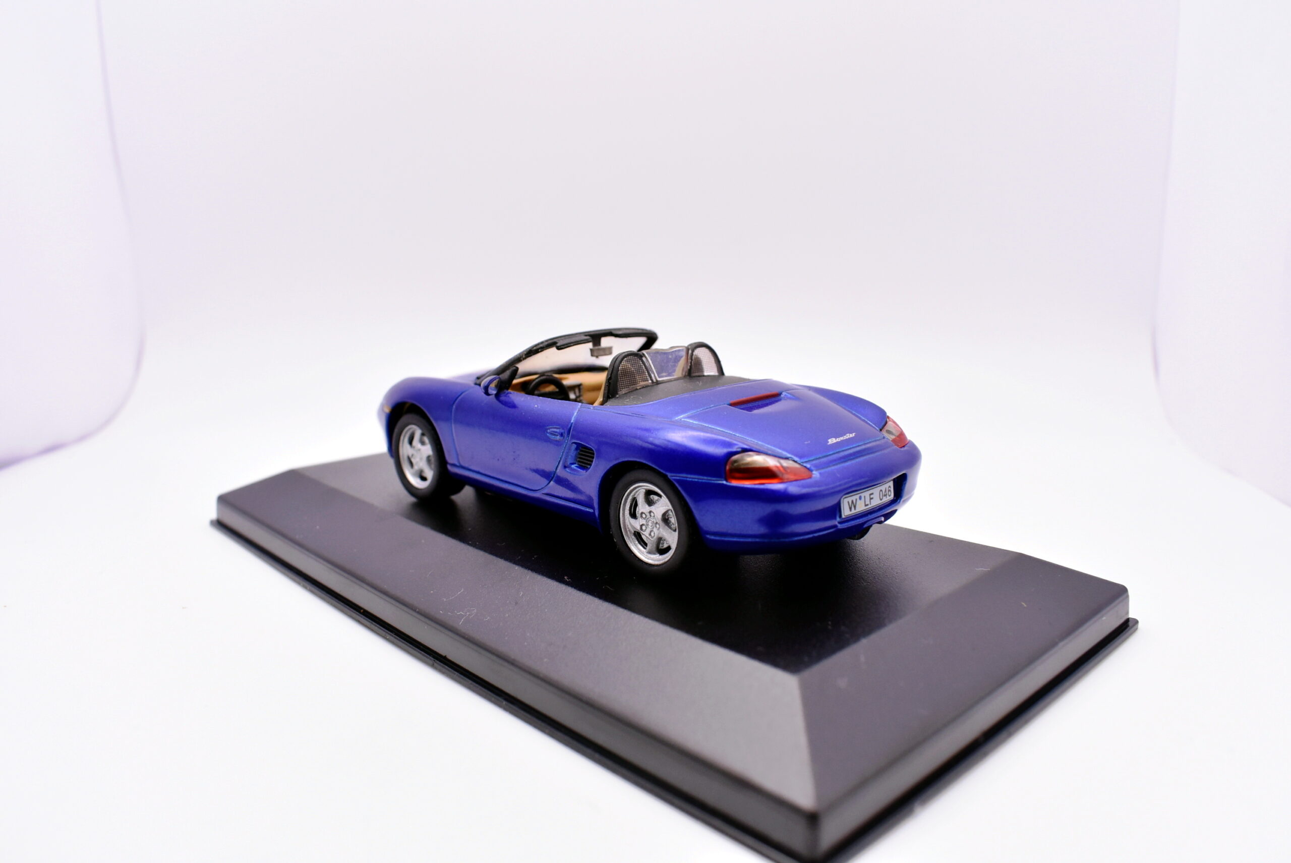 Modellino auto scala 1:43 porsche boxster cabrio cabriolet modellismo da collezione - immagine 3