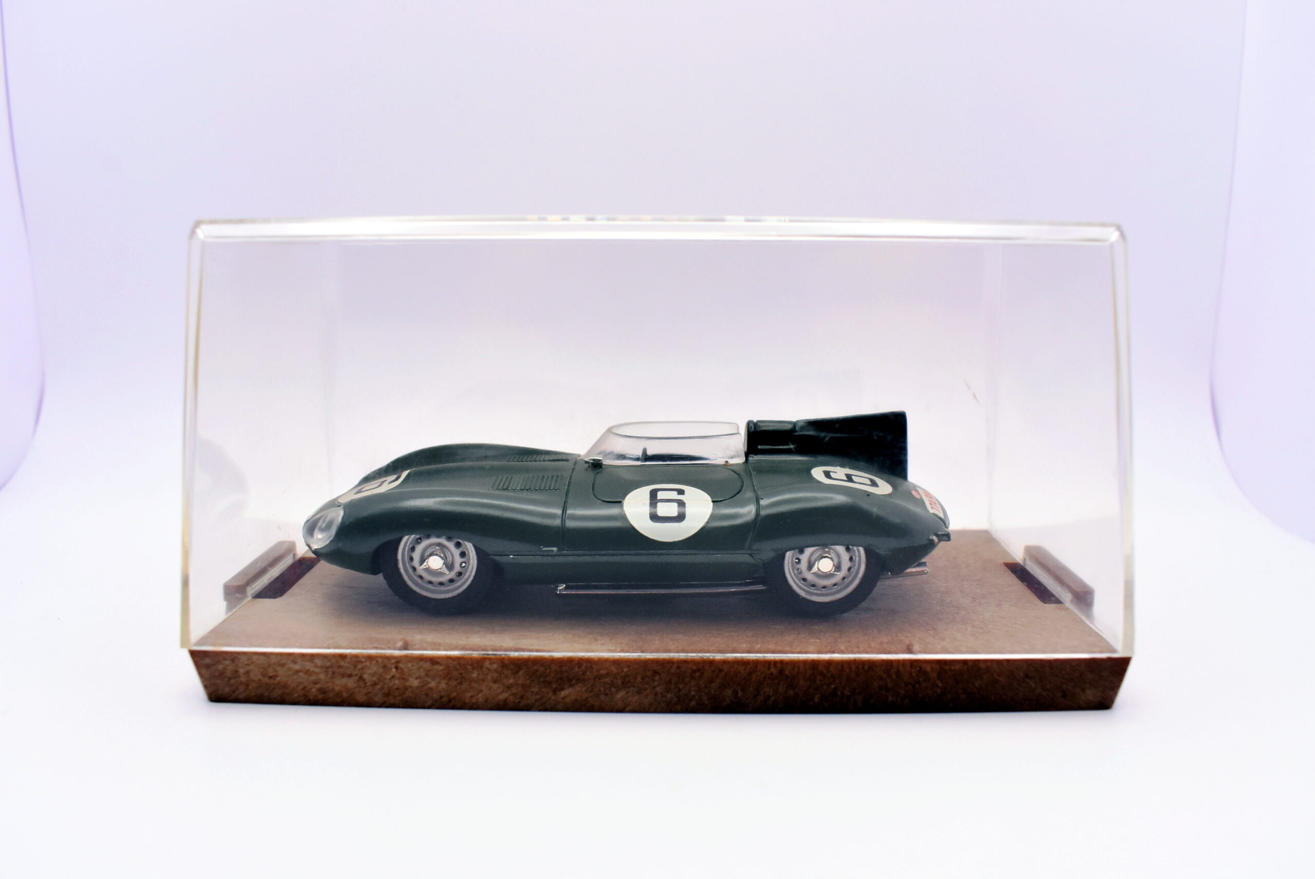 Modellino auto scala 1:43 jaguar d-type Brumm diecast modellismo statico - immagine 2